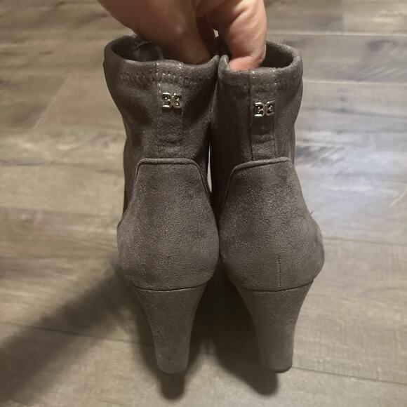 Sam Edelman Sia Ankle Boot Flint Grey Suede 10 NWOB - Picture 3 of 6